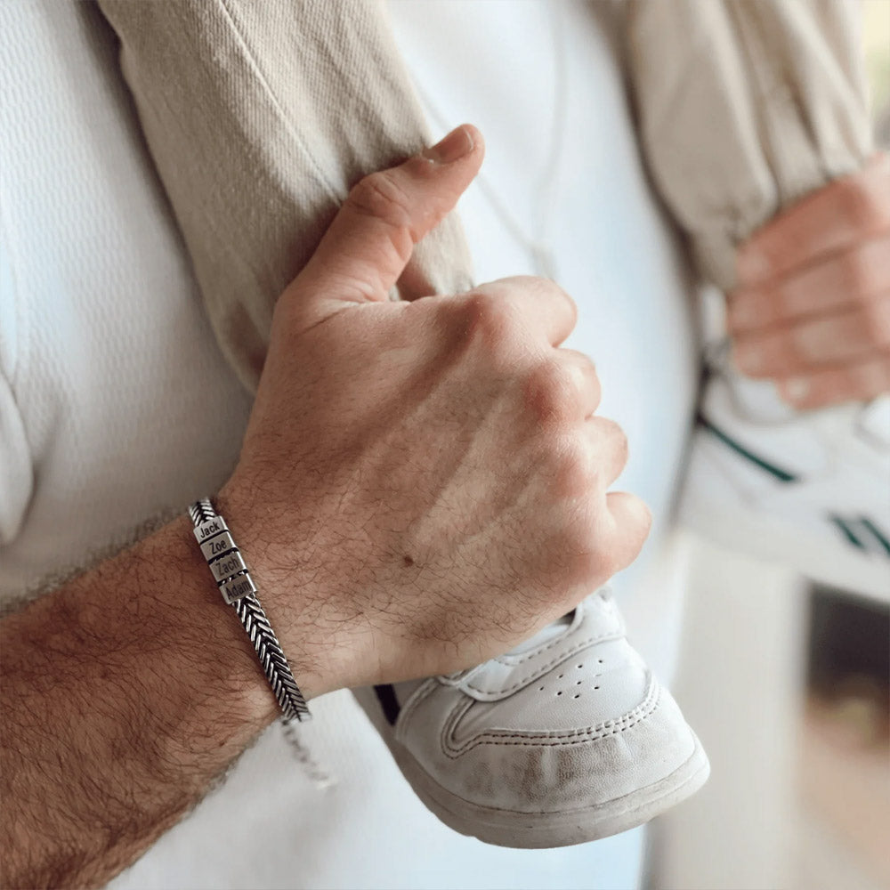 Bracelet Cubain avec prénoms gravés - Au meilleur des Papas, on t'aime.