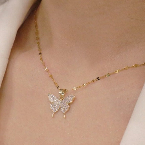 Collier Papillon Magique